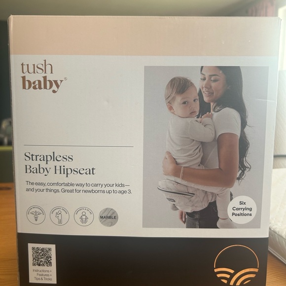 Other - NWT Tushbaby Strapless Baby Hipseat Carrier Marble New In Box